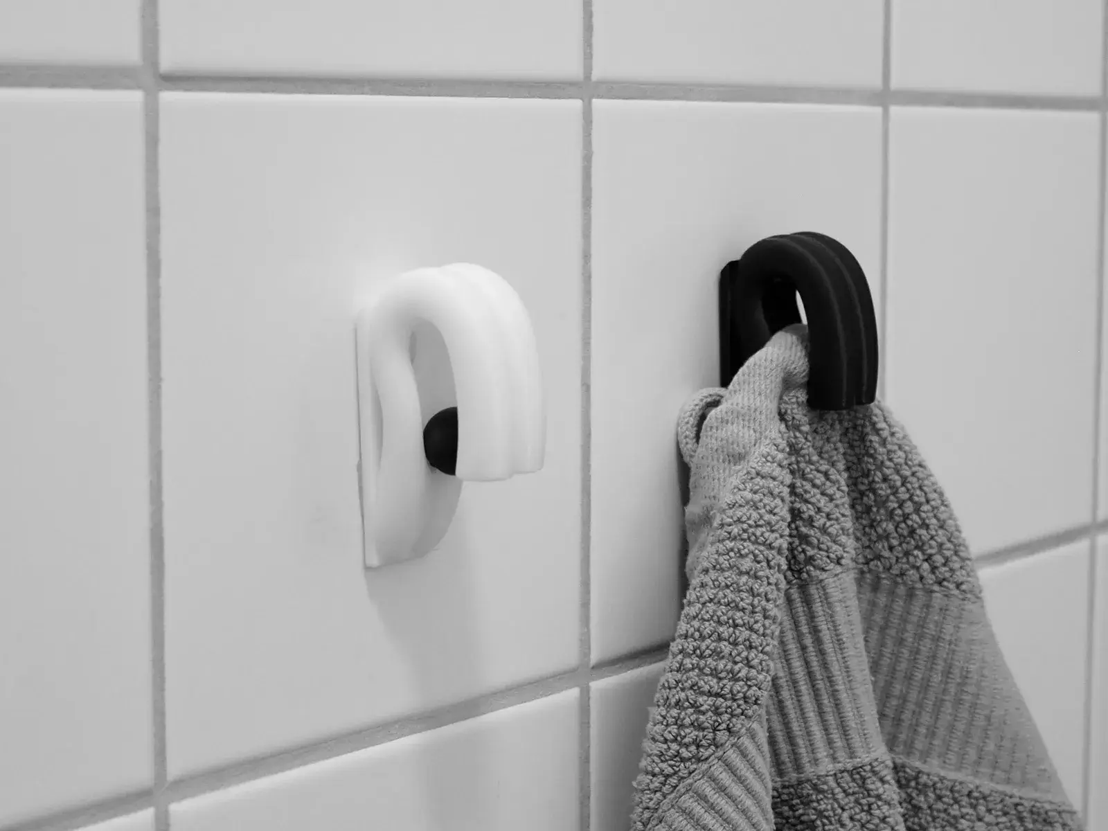 Gravity Towel Holder